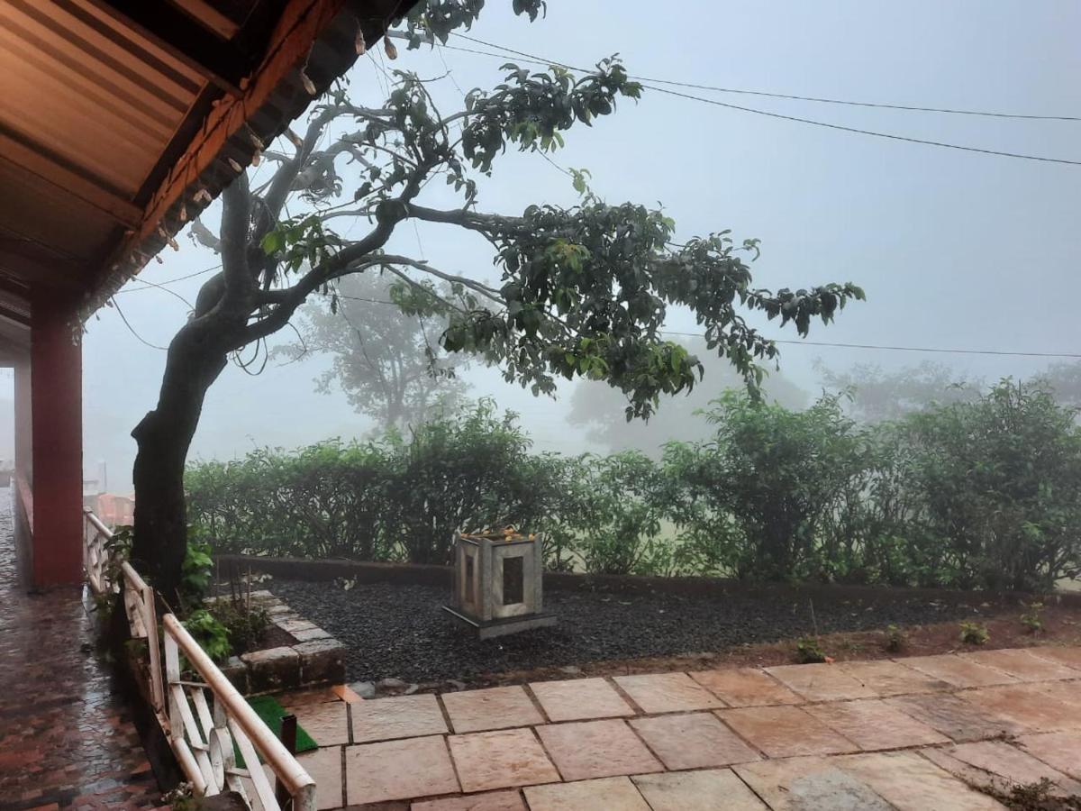 Junglee Nest Holiday Home & Huts Mahābaleshwar Dış mekan fotoğraf